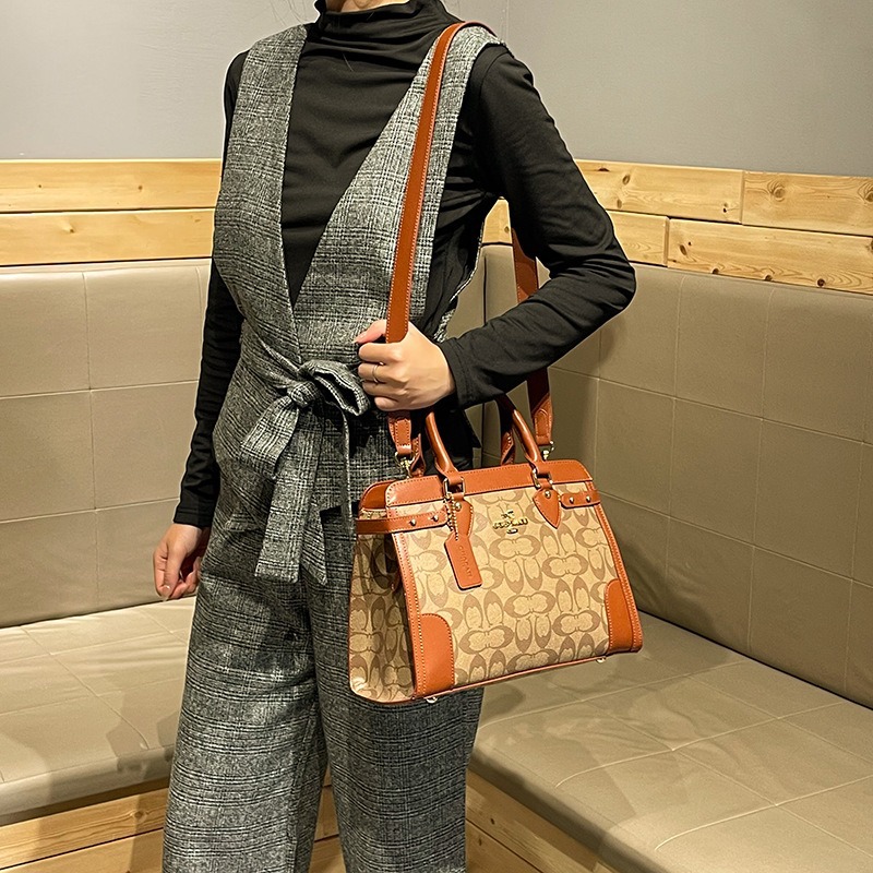 Kadınlar İçin Klasik Zarif Çap - Women Bags Premium Brands incelemesi ve fiyatı