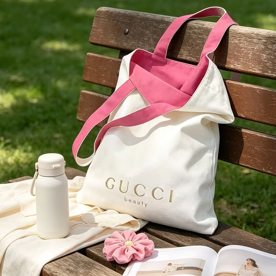 GUCCI'nin Kadın Kanvas Çantası - Women'S Tote Bags Designer incelemesi ve fiyatı